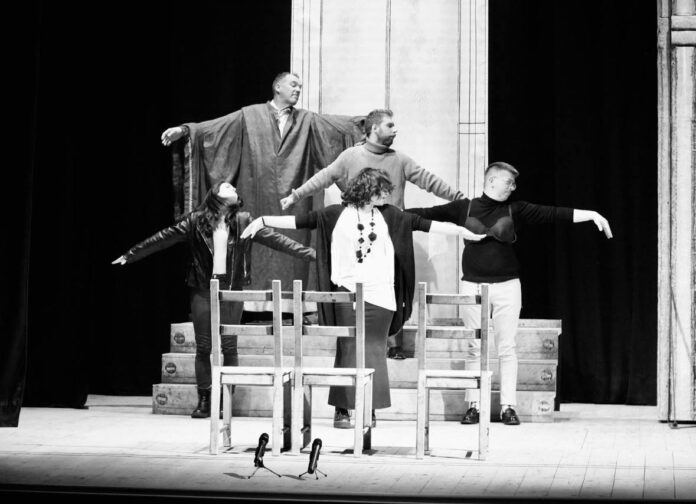Nel bel mezzo di un gelido inverno al Gran Premio Veneto del Teatro Gran Premio Veneto del Teatro in scena a Pontecchio Polesine