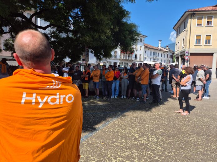 Accordo Hydro Feltre secondo la Fiom, lavoratori riuniti