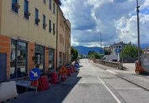 Marano Vicentino, via Pasubio cambia volto con pista ciclabile e nuovi marciapiedi Lavori in via Pasubio a Marano Vicentino per pista ciclabile e marciapiedi