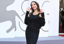 Miss Italia torna sul red carpet di Venezia con Katia Buchicchio e la corona degli 80 anni Miss Italia a Venezia, Katia Buchicchio sul red carpet