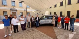 Nove, 999 ciotole uniscono ceramica e solidarietà nella grande festa di settembre 999 ciotole Nove alla presentazione della Festa della Ceramica