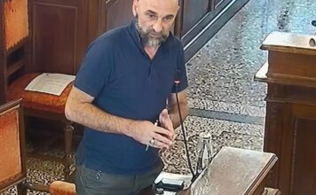 Sicurezza a Schio, FdI presenta una mozione e annuncia un nuovo presidio civico alle Fontane Sicurezza a Schio, il consigliere Alex Cioni in aula