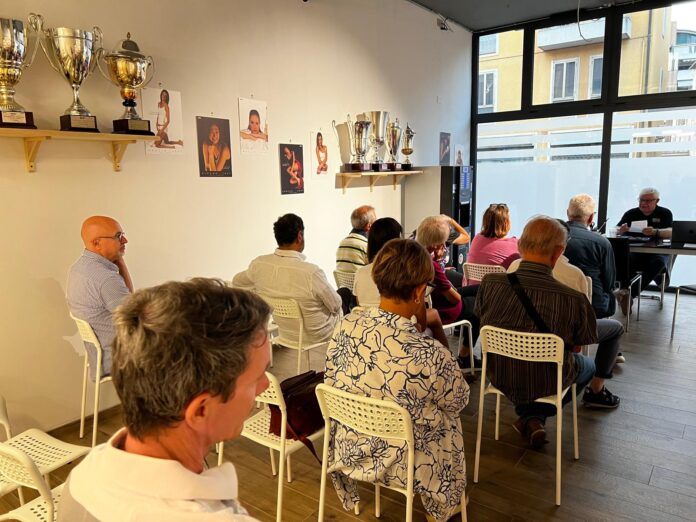 La presentazione di "Spazio aperto" a partiti, movimenti, comitati e cittadini vicentini La presentazione di "Spazio aperto" a partiti, movimenti, comitati e cittadini vicentini