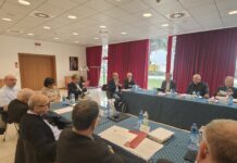 Fine vita in Veneto, i vescovi del Triveneto: «Diritto alla cura, non a morire mai» Fine vita in Veneto, riunione dei vescovi del Triveneto a Bibione