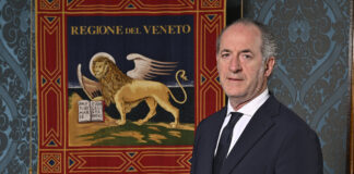 Zaia al Memoriale armeno di Yerevan: «La memoria diventi responsabilità quotidiana» Zaia al Memoriale armeno, foto d'archivio del presidente