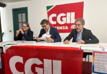 Cgil Vicenza, Puggioni, Gesmundo e Fanelli: salari impoveriti, industria in crisi e giovani in fuga Conferenza stampa Cgil Vicenza con Silvana Fanelli, Pino Gesmundo e Giancarlo Puggioni per la manifestazione del 17 ottobre a Roma.