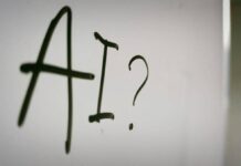 AI, quasi 19 milioni di italiani usano gli assistenti: ChatGPT perde terreno, Gemini avanza
