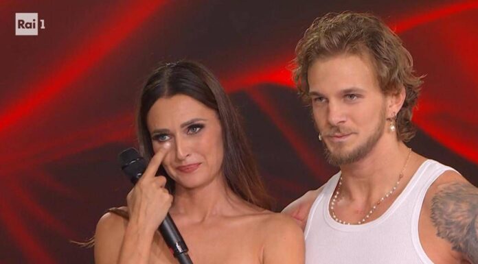 Ballando con le stelle, Safroncik e l”incidente in scena’: “Non volevo restare nuda”