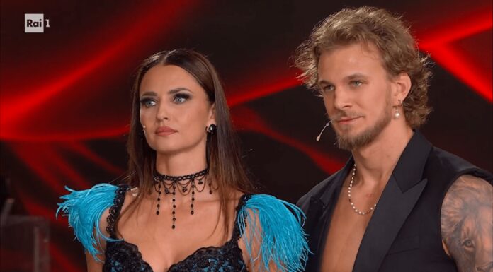 Ballando, disastro Safroncik-Lini. D’Urso attacca: “Anna sei pesante, smettila di attaccare il maestro”