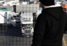 Caro carburanti, tir in sciopero in Sicilia da domani al 20 ottobre