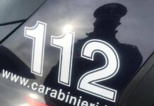 Civitavecchia, anziano non autosufficiente segregato in casa nel degrado con conto prosciugato: una 32enne ai domiciliari