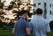 Co-housing: si può comprare casa e chiedere un mutuo insieme a un amico? Co-housing, come comprare casa insieme a un amic