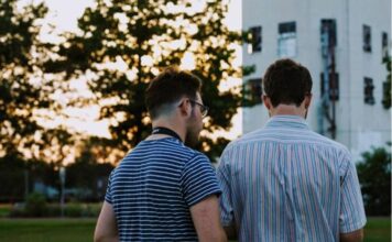 Co-housing: si può comprare casa e chiedere un mutuo insieme a un amico? Co-housing, come comprare casa insieme a un amic
