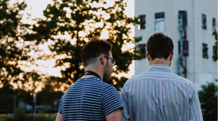 Co-housing: si può comprare casa e chiedere un mutuo insieme a un amico? Co-housing, come comprare casa insieme a un amic