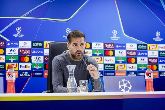 Fabregas sfida il Manchester United: “Sarà una serata storica, possiamo vincere se facciamo le cose come vanno fatte. Voglio restare a lungo con il Como”