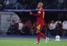 Malen non perdona: il Var conferma la doppietta, Roma sul 3-1