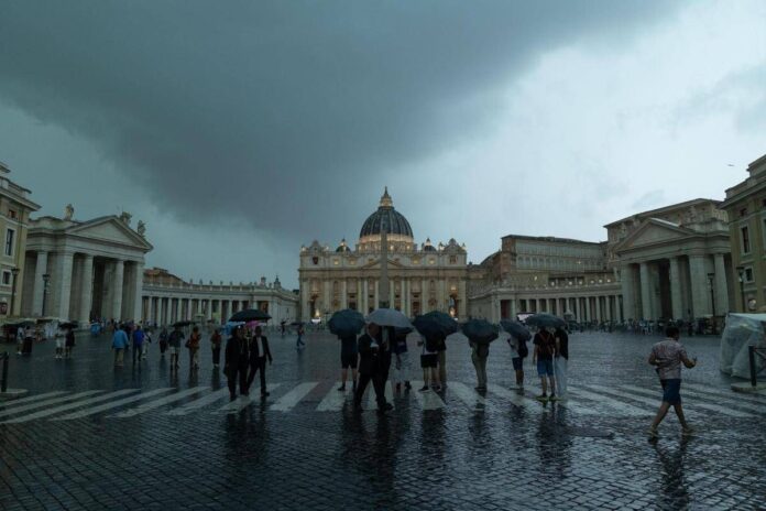 Maltempo, allerta meteo gialla per temporali mercoledì 7 ottobre: le 6 regioni a rischio