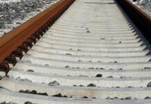 Maltempo, circolazione ferroviaria sospesa su linea Napoli-Salerno via Cava de’ Tirreni per frana