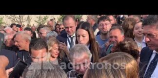 Meloni nelle Marche, bagno di folla ad Ascoli Piceno