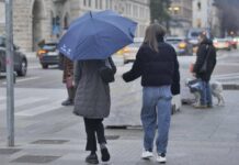 Meteo, Italia nella morsa del maltempo: pioggia e calo termico fino al weekend, le previsioni