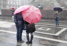 Meteo, weekend di freddo e maltempo: crollano le temperature, temporali e neve a 1.000 metri