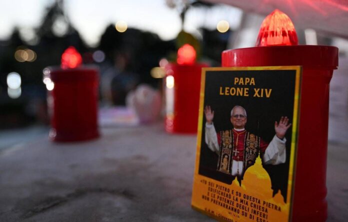 Papa Leone sarà dimesso oggi dal Gemelli, domani l’Angelus dall’appartamento pontificio