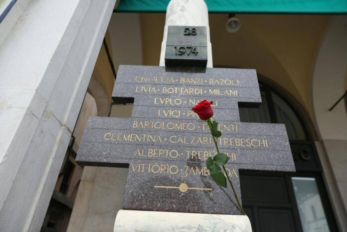 Piazza della Loggia, Corte d’Appello di Brescia respinge arresto Toffaloni: “Nessun pericolo di fuga”