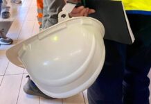 Pistoia, cade dal tetto di un capannone: operaio muore a 43 anni