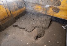 Pompei, scoperto l’armadio dei ricordi: all’interno trucco, monete e un’antica collana