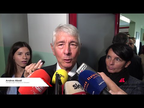 Recupero aree sportive Rebibbia, Abodi: “”Garantire sport a tutti come scritto in Costituzione””