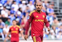 Roma, Malen si scusa per il rosso. La furia dei tifosi: “Un’altra rapina…”