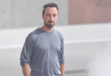 Saint Laurent, finisce l’era Vaccarello: dieci anni che hanno cambiato la maison