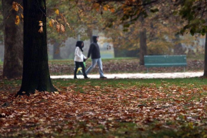Sole e caldo anomalo fino a 20°C, poi cambia tutto: quando arriva il freddo