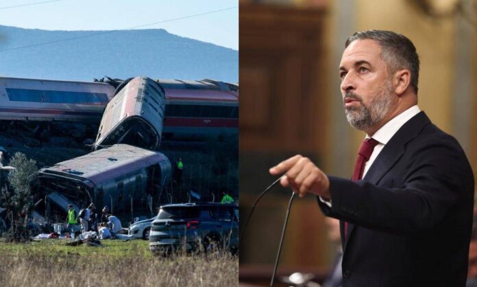 Spagna, il leader di Vox dopo l’incidente ferroviario: “Stop campagna elettorale? Siamo politici, non pagati per piangere a funerali”
