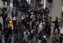 Tensione a Losanna con un automobilista durante la manifestazione dei giovani contro il capitalismo