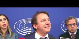 Tridico (M5S), “Tassare extraprofitti petrolio per creare credito d’imposta su carburante”
