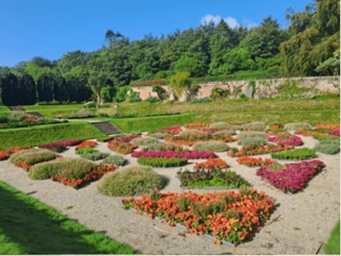 Turismo, in Irlanda del Nord i Walled Gardens svelano storie di dimore nobiliari in parchi lussureggianti
