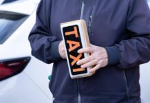 Uber, archiviata la causa dei tassisti a Londra: chiedevano risarcimento da oltre 400 milioni di euro