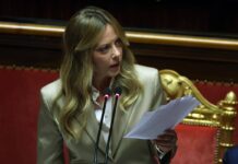 Ucraina, Meloni: “Putin vuole l’Europa come nemico. Scelta di Trump su gasolio russo molto rischiosa”