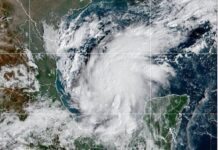 Uragano Isaias, cresce l’allerta negli Usa: evacuazioni e scuole chiuse in Florida e Alabama