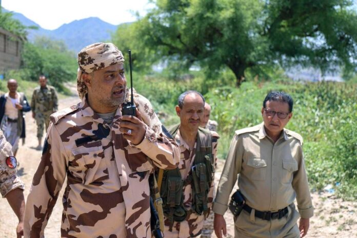 Yemen, le forze governative rivendicano il controllo di Bab al-Mandab: gli Houthi smentiscono