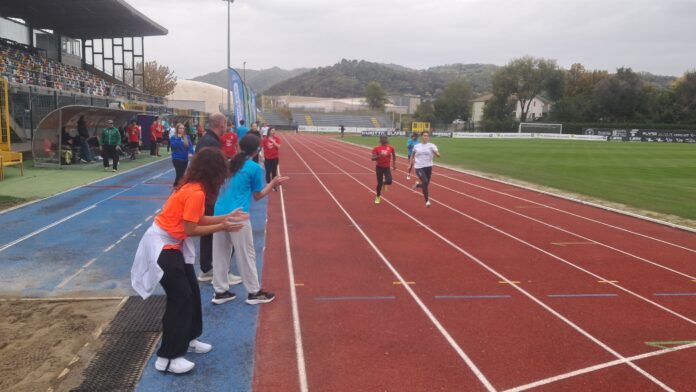 Atletica alla Terza allo stadio Dal Molin di Arzignano Atletica alla Terza tra Arzignano e Montecchio, gara dei 100 metri
