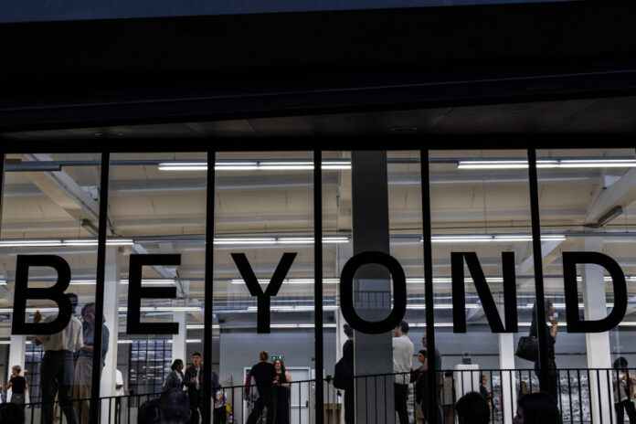 Beyond allo Spazio Shed di Schio, inaugurazione della mostra internazionale