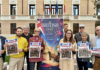 British Day 2026 a Schio celebra Freddie Mercury e apre il gemellaggio culturale con Barga British Day 2026 a Schio, presentazione davanti al municipio