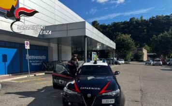 Furto al supermercato di Valdagno, tre persone denunciate dai Carabinieri di Vicenza furto al supermercato di Valdagno