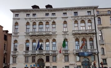 Consiglio Veneto convocato il 3 novembre: bilancio, città murate e lingua veneta Consiglio Veneto del 3 novembre, Palazzo Ferro Fini sede dell’assemblea regionale