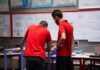 OTB, al via la sesta Scuola dei Mestieri: raddoppiano le sessioni per i giovani talenti Scuola dei Mestieri OTB, giovani impegnati in un laboratorio tecnico