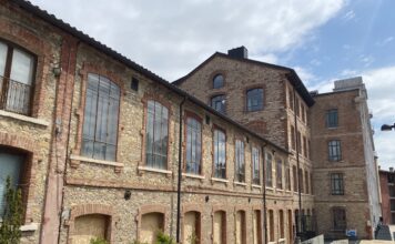 Schio si racconta camminando: tre passeggiate gratuite tra storia, scienza e quartieri Passeggiate culturali a Schio, il Lanificio Conte
