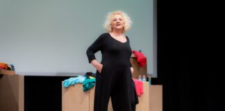 Maria Pia Timo al Teatro San Marco di Vicenza con il monologo “Una donna di prim’ordine” Maria Pia Timo a Vicenza in scena nel monologo Una donna di prim’ordine, foto di Roberto Fantinuoli