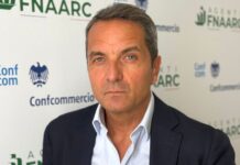Agenti di commercio, a Vicenza il confronto Fnaarc su contratti, welfare e pensioni Convegno Fnaarc a Vicenza, il presidente nazionale Alberto Petranzan
